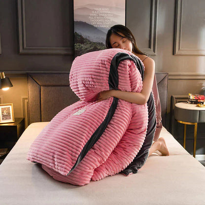 Luxurious Velvety Fleece Duvet Cover – King Size, Soft and Comfortable Bedding for Ultimate Warmth