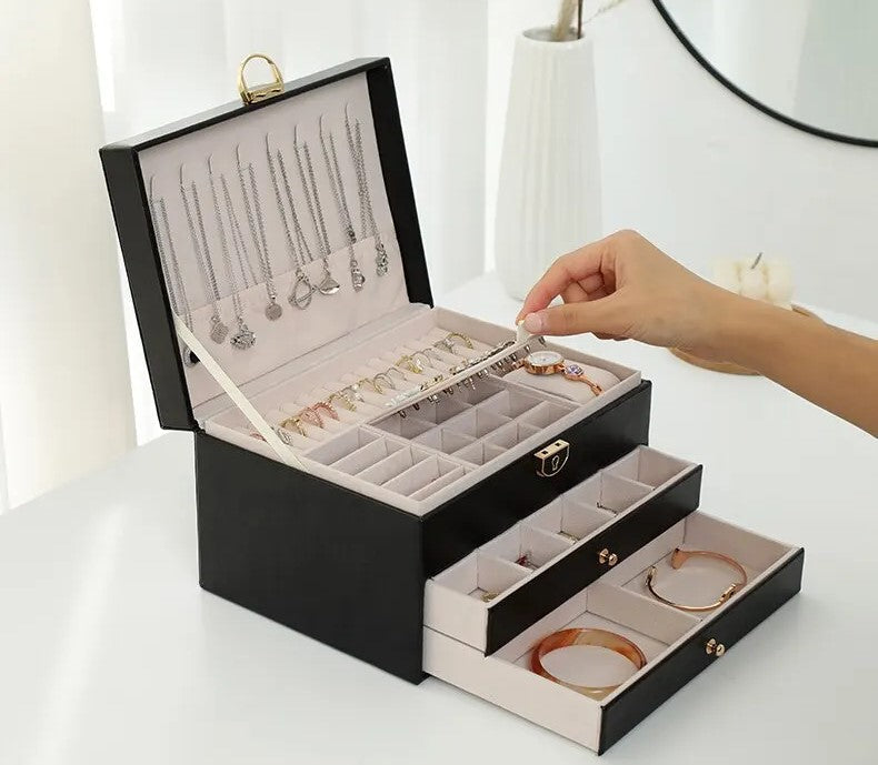 Multilayer Leather Jewelry Box for Women – Stylish Travel Jewelry Case and Organizer with Soft Interior