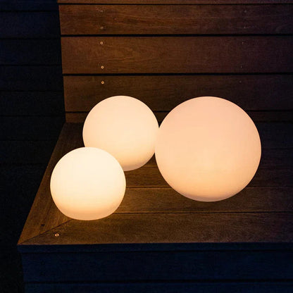 Spherical Solar Garden Light with Remote Control – 16 Colors, Weatherproof LED Outdoor Lights for House